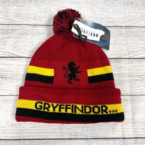 Harry Potter Gryffindor Pom Knit Beanie Hat Box Lunch NWT Unisex